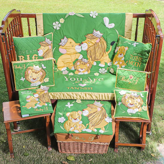 "Lion Family" 8pcs Jumbo Basket Hamper (Green)
