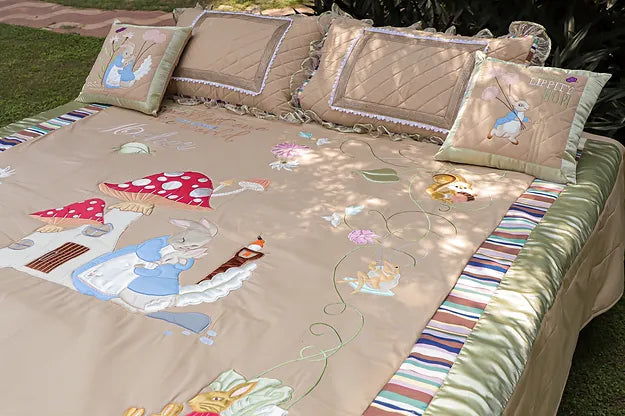 Peter Rabbit Bedding Set – Pebbles by Maple