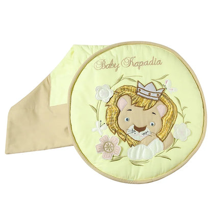 "Simba & Mufasa" Open Basket with Quilt Set (Lemon)