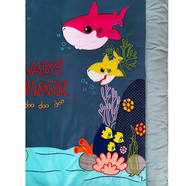 Baby Shark Quilt