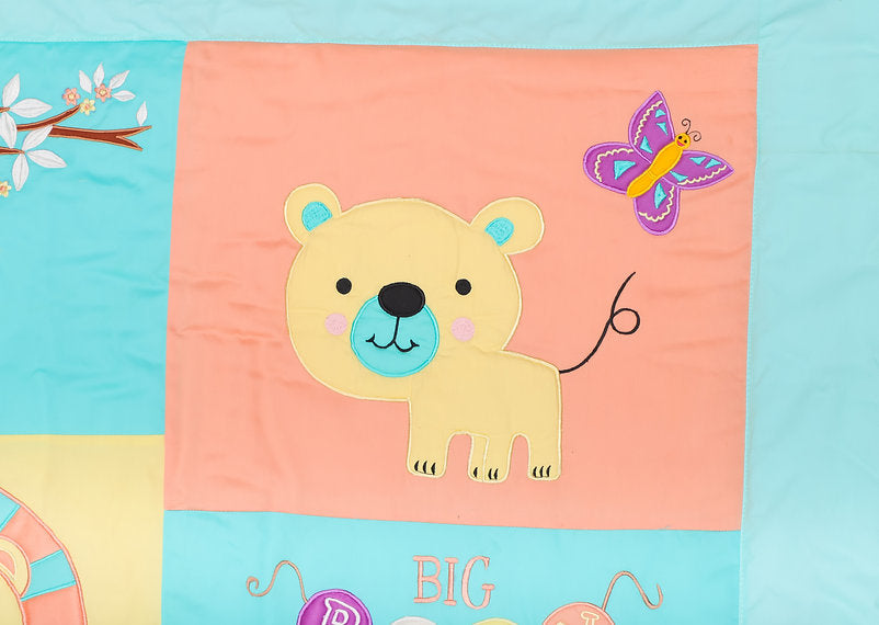 Animals R my Playmates Quilt (Sea Green)