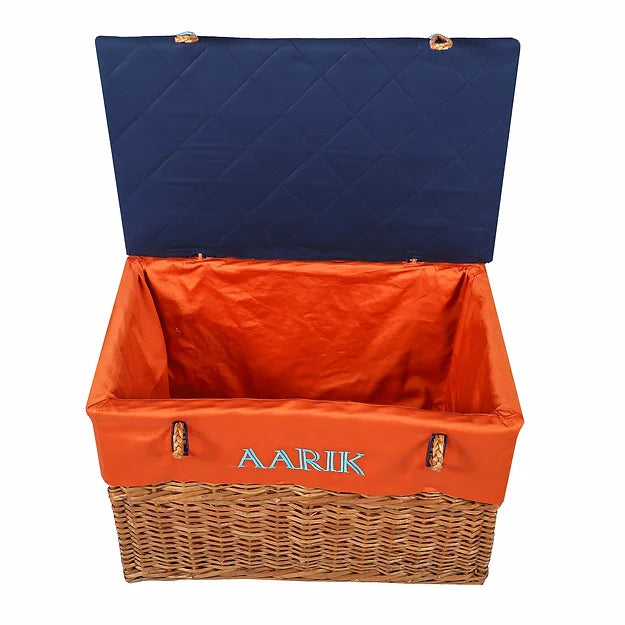 Madagascar Medium Basket (Navy Blue)