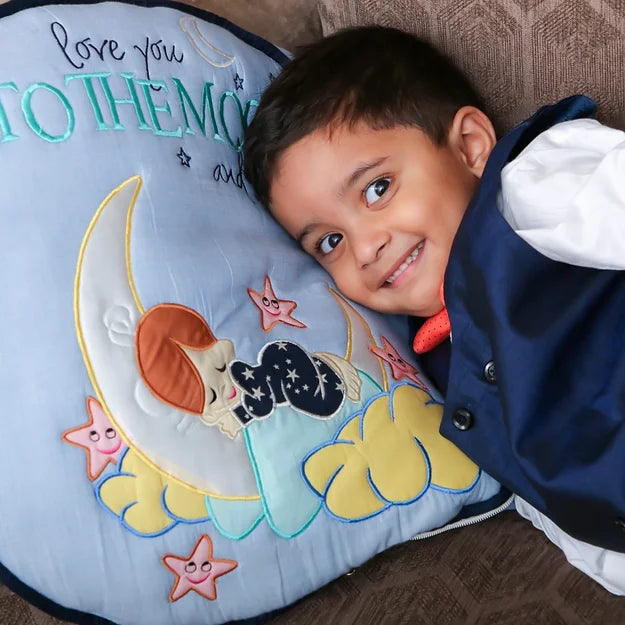 "Love U to the Moon" Travel Cushion cum Quilt (Light Blue)